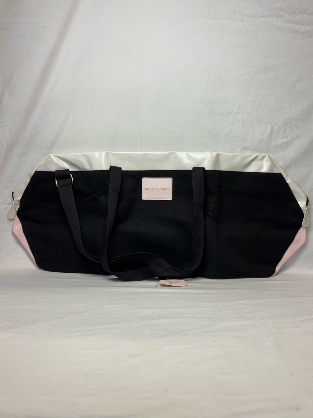 Victoria Secret Duffle Big Bag Black/White/Pink New With Tags #6107